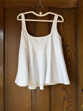 Club Monaco White Women's Flared Scoop Neck Tank